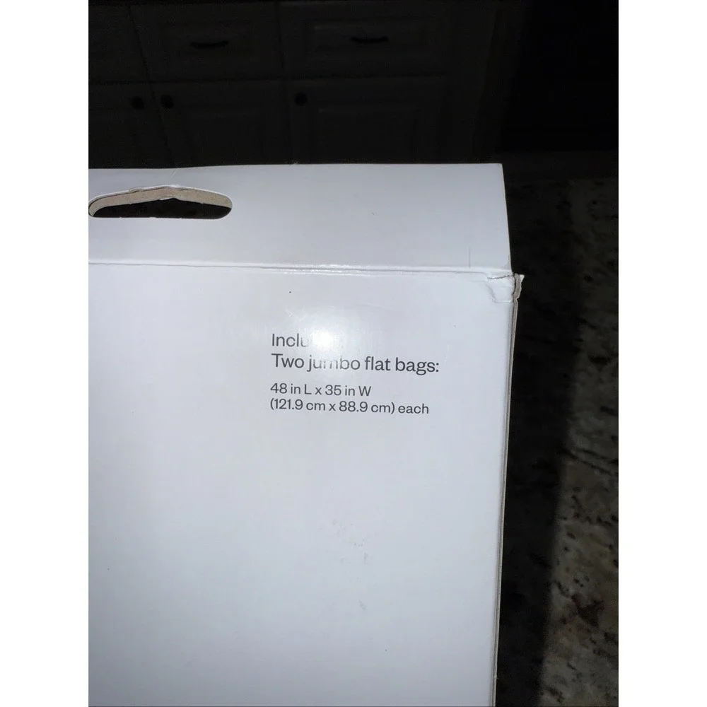 2 Compression Bags Jumbo Clear - Room Essentials™. New‎ In Box 4187
